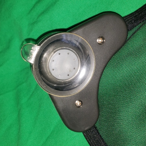 Safe Fit Window Sun Shade Adjust to Fit Car Child Safety 15" x 20" - Picture 6 of 6